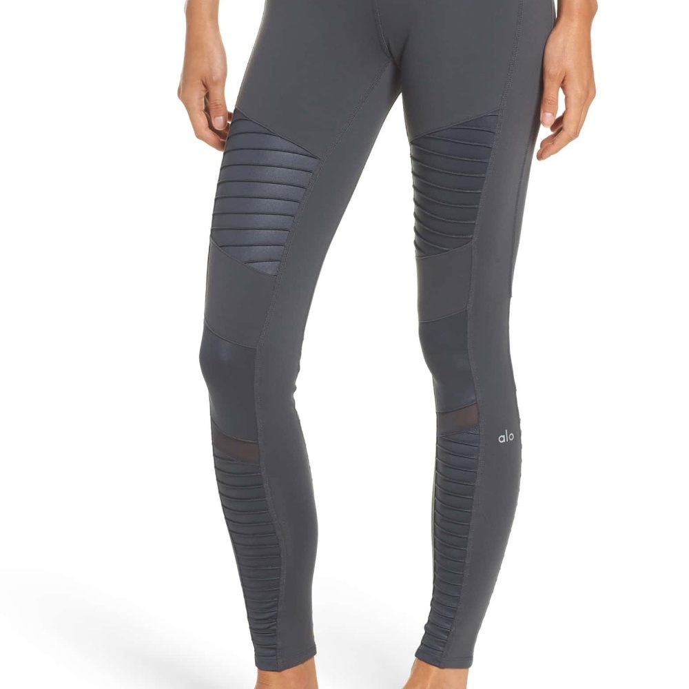 Alo High Waist Moto Leggings (Anthracite)